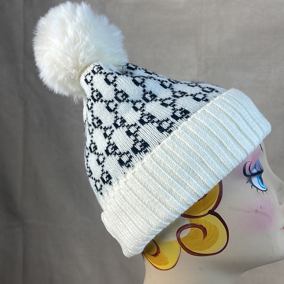 NWT Winter Knitted Cap Fleece interior 10” x 8” Hat - Picture 2 of 7